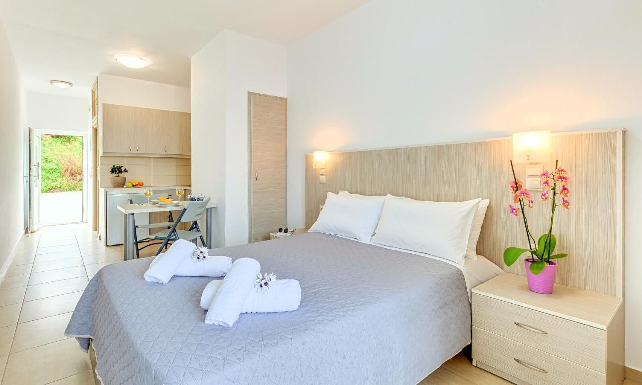 Fodele Beachfront Apts, Βy Idealstay Experience Eksteriør bilde